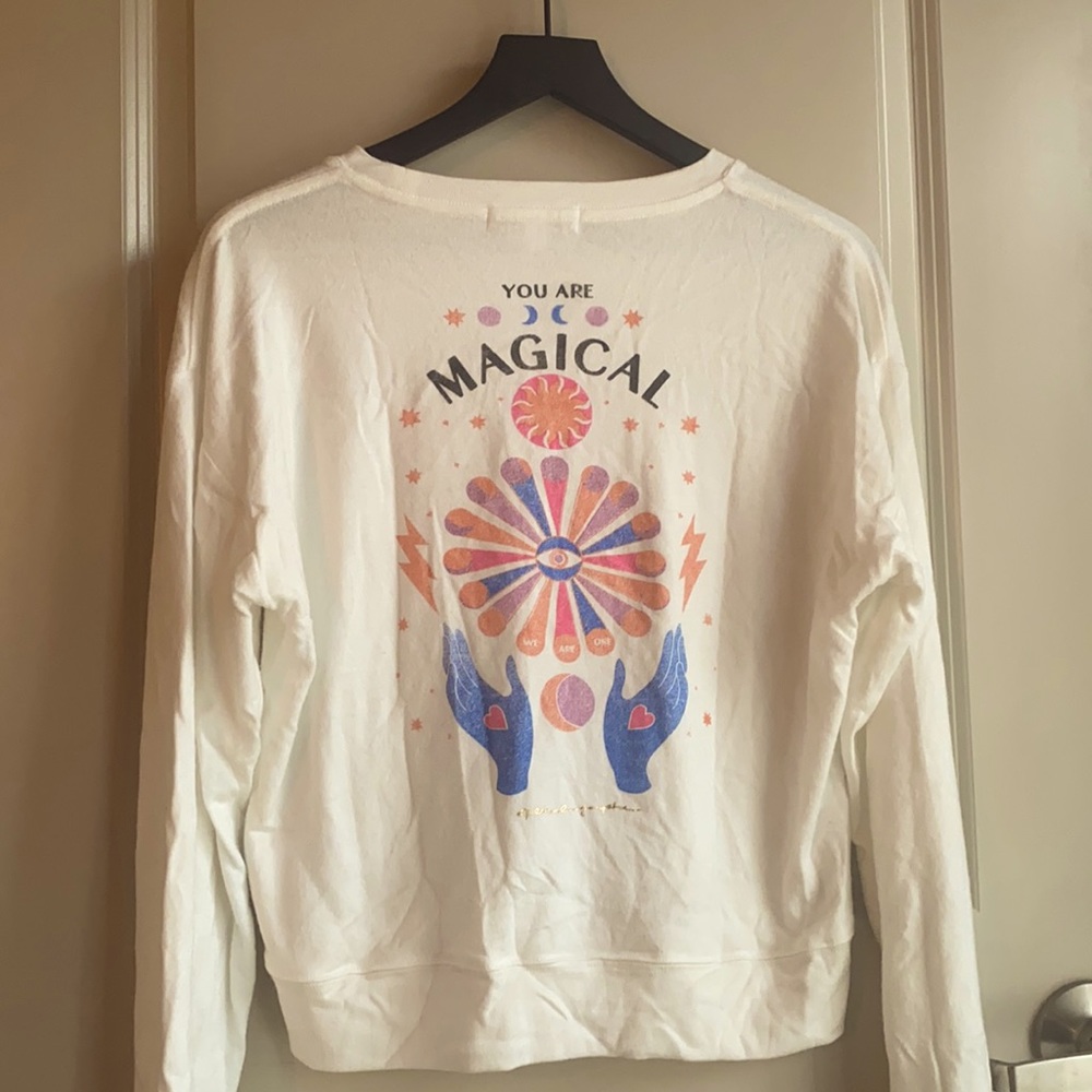 spiritual gangster cropped pullover